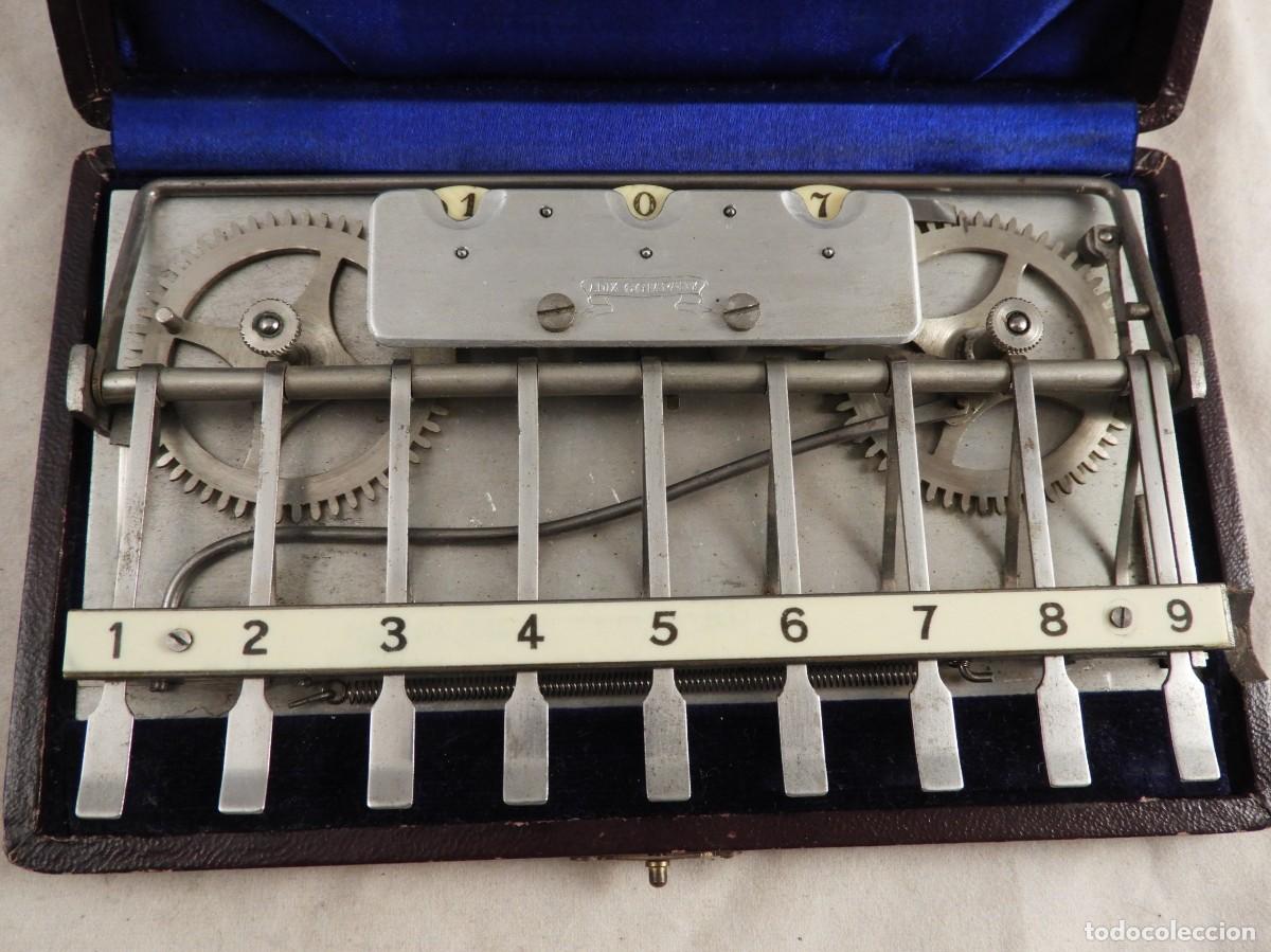 Antig&uuml;edades: Calculadora sumadora de la marca Adix Company funciona bien - Foto 2