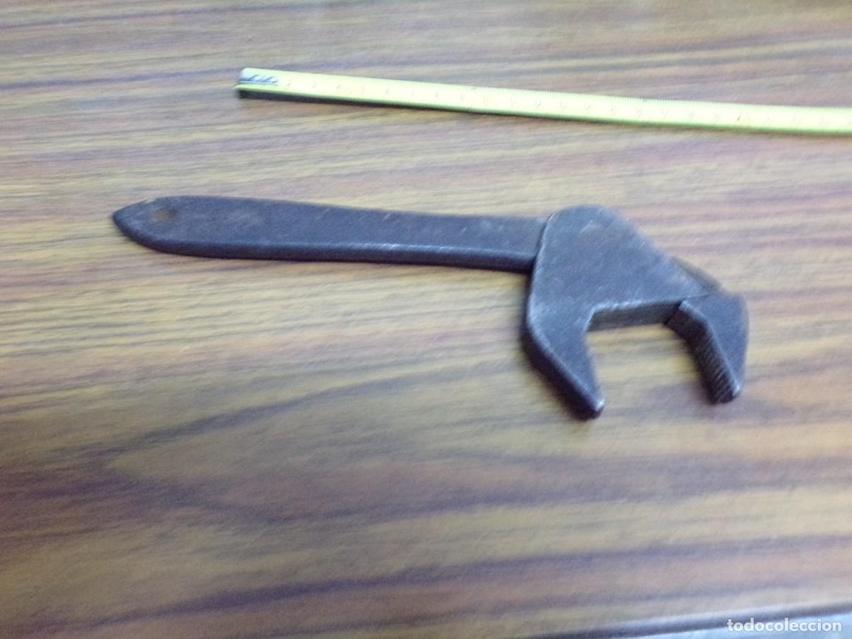 Antig&uuml;edades: ESTAMOS LIQUIDANDO. Llave inglesa auto ajustable - Foto 5