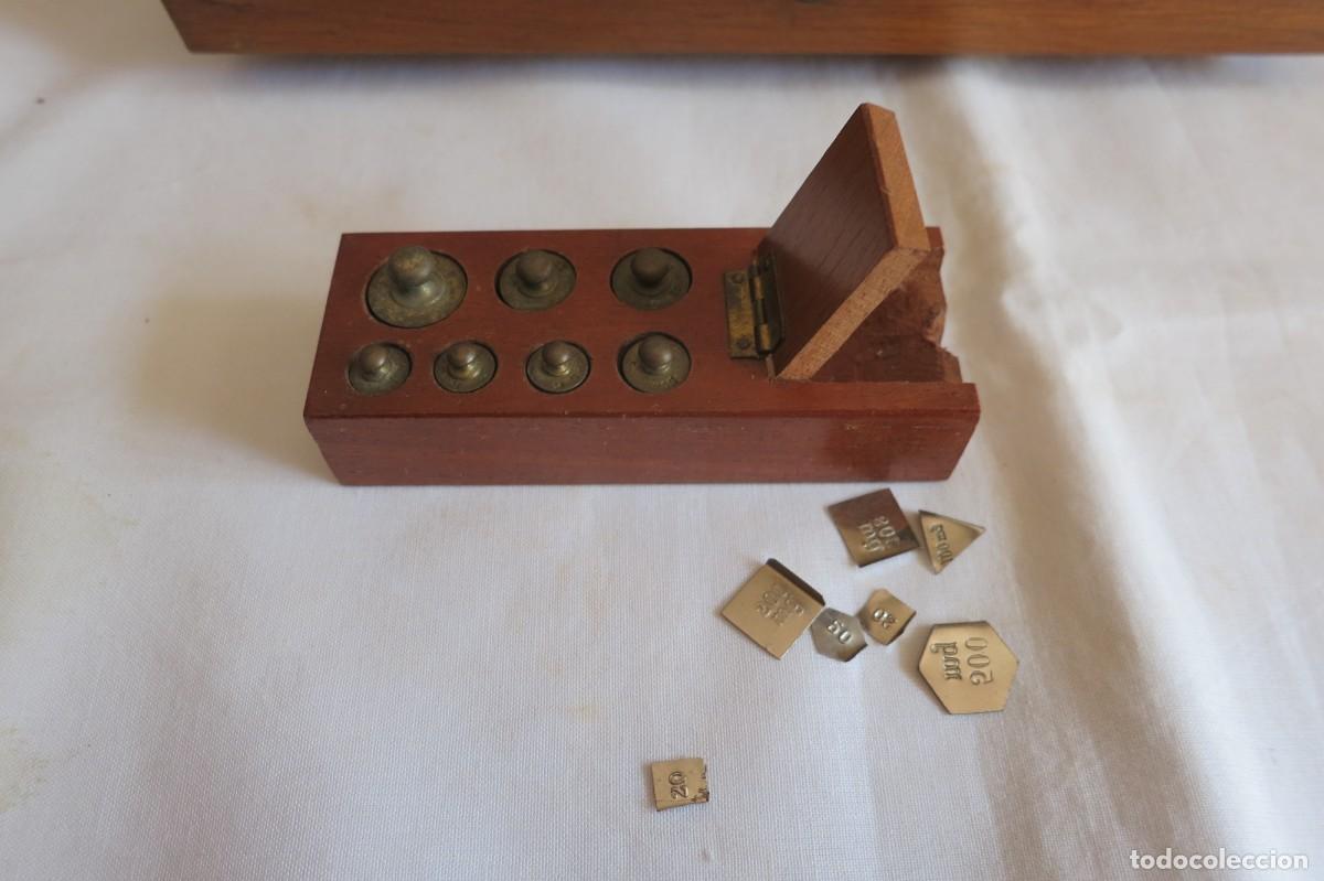 Antig&uuml;edades: Balanza granatario Cobos de 50 gramos completa - Foto 4