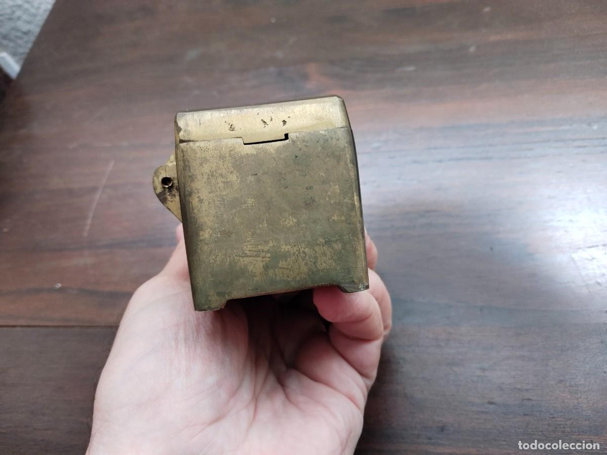 Antig&uuml;edades: Caja en lat&oacute;n de Tel&eacute;grafos. M. Bernal. - Foto 6