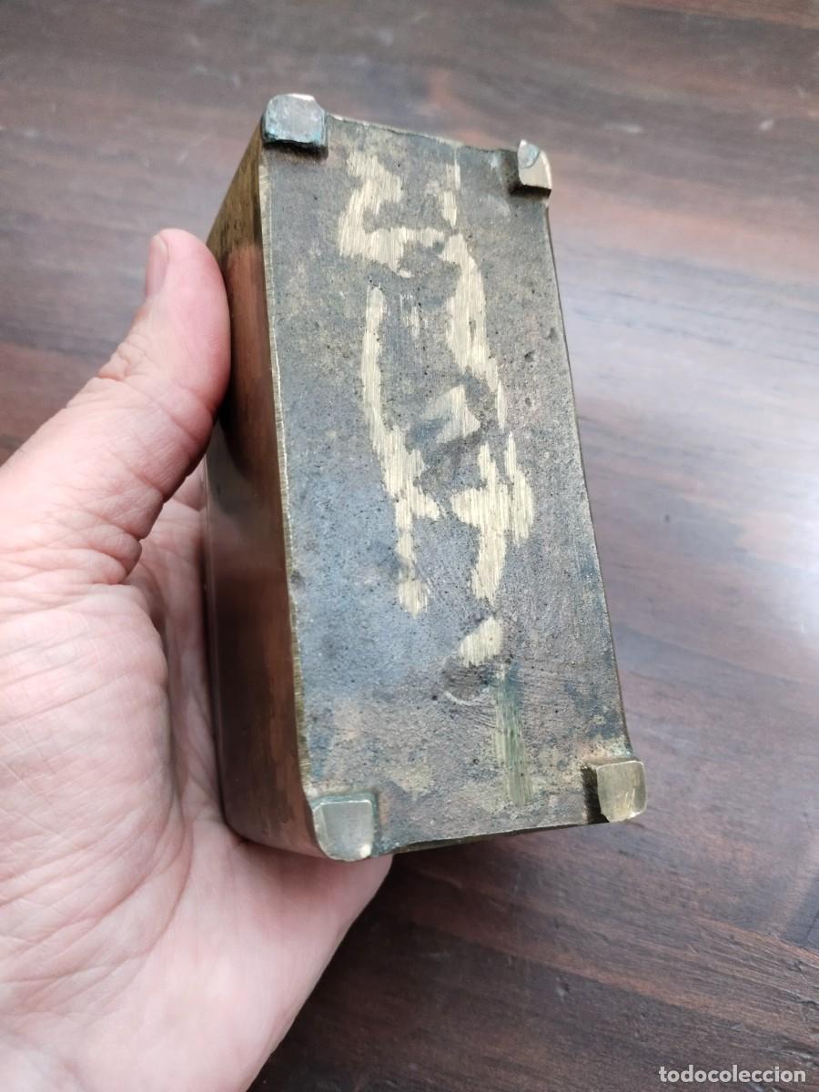 Antig&uuml;edades: Caja en lat&oacute;n de Tel&eacute;grafos. M. Bernal. - Foto 7