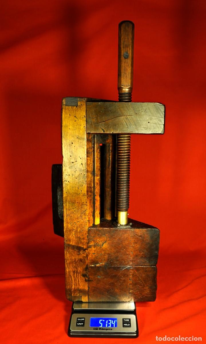 Antig&uuml;edades: Antiguo Tornillo de amarre Especial de Madera de Roble - Foto 1