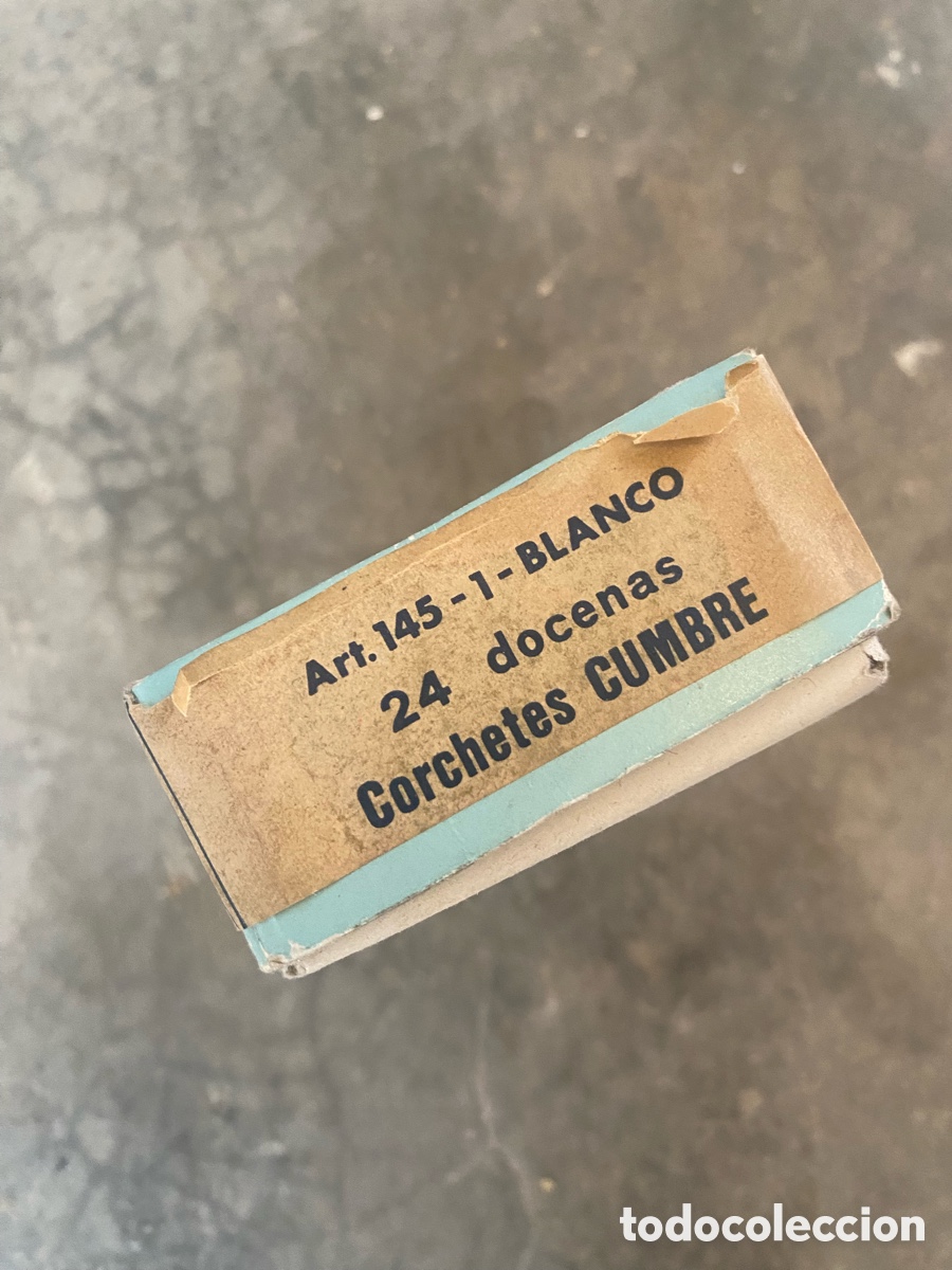 Antig&uuml;edades: Caja de corchetes cumbre de 2 tama&ntilde;os - Foto 2