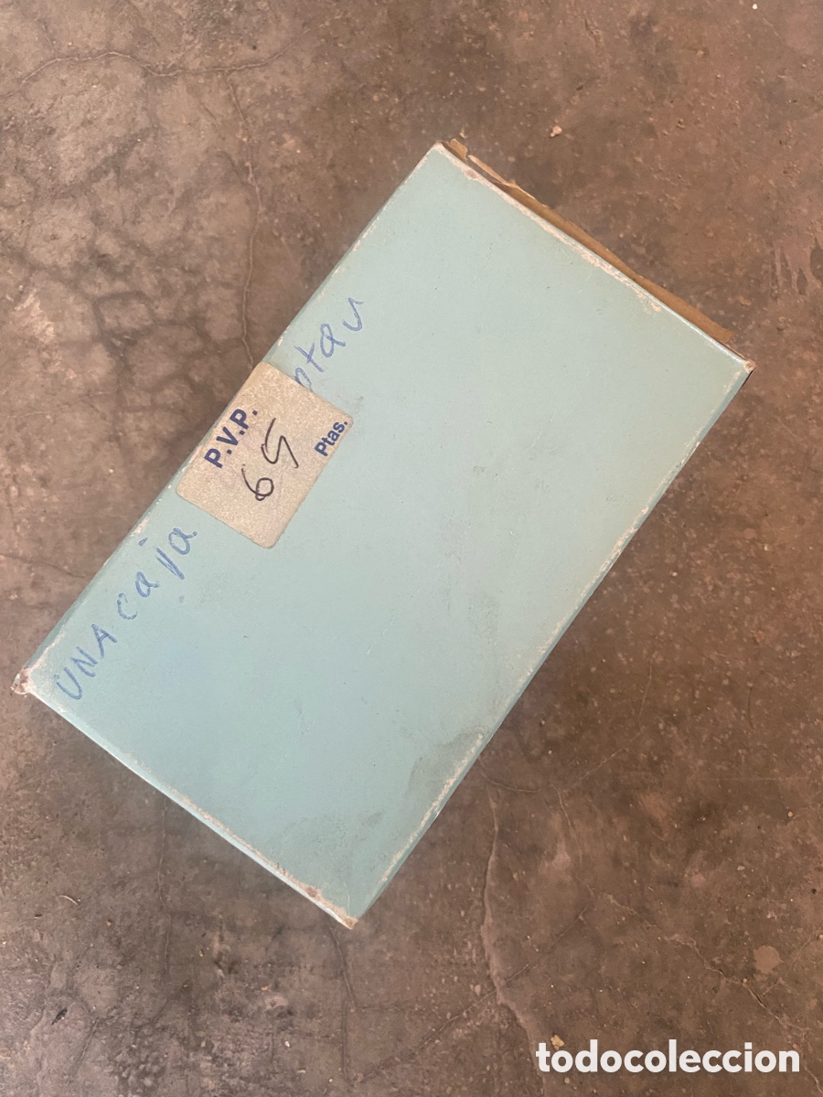 Antig&uuml;edades: Caja de corchetes cumbre de 2 tama&ntilde;os - Foto 4