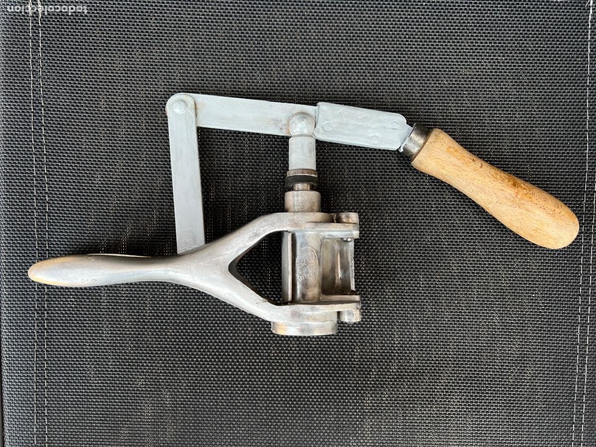 Antig&uuml;edades: Corchador manual BOJ &Eacute;IBAR - Foto 3