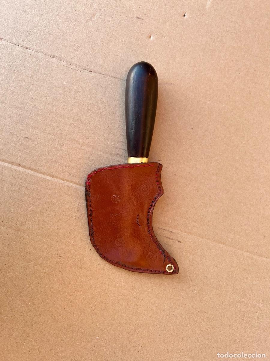 Antig&uuml;edades: Cuchilla para cuero KCELGON con funda - Foto 9