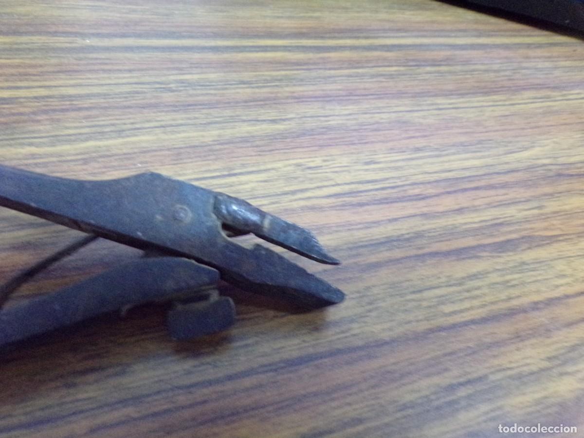 Antig&uuml;edades: ESTAMOS LIQUIDANDO. ANTIGUOS ALICATES ESPECIALES - Foto 4