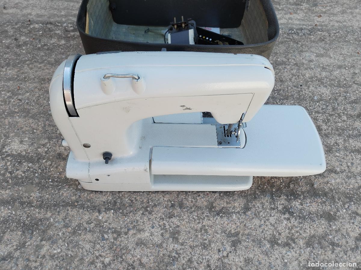 Antig&uuml;edades: maquina de coser adlerette automatic - Foto 3