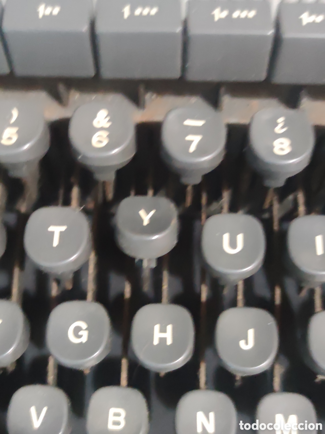 Antig&uuml;edades: Maquina de escribir, marca Olivetti Linea 90. - Foto 6