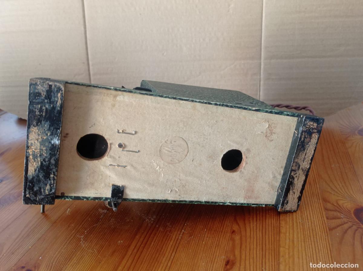 Antig&uuml;edades: PRECIOSO PROYECTOR CINE ANTIGUO, NIC - Foto 9