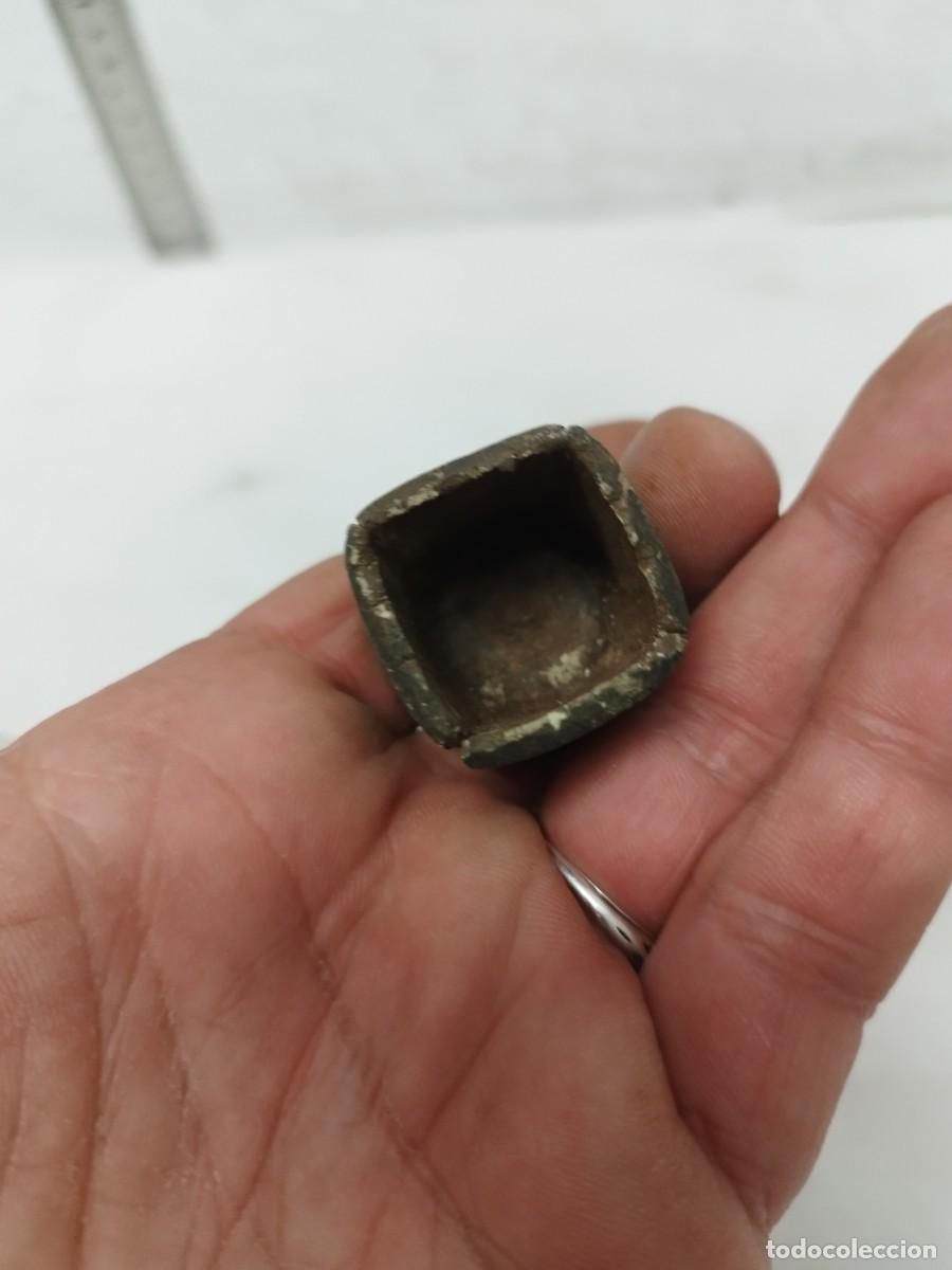 Antig&uuml;edades: Antiguo tapon, pieza a identificar. - Foto 7