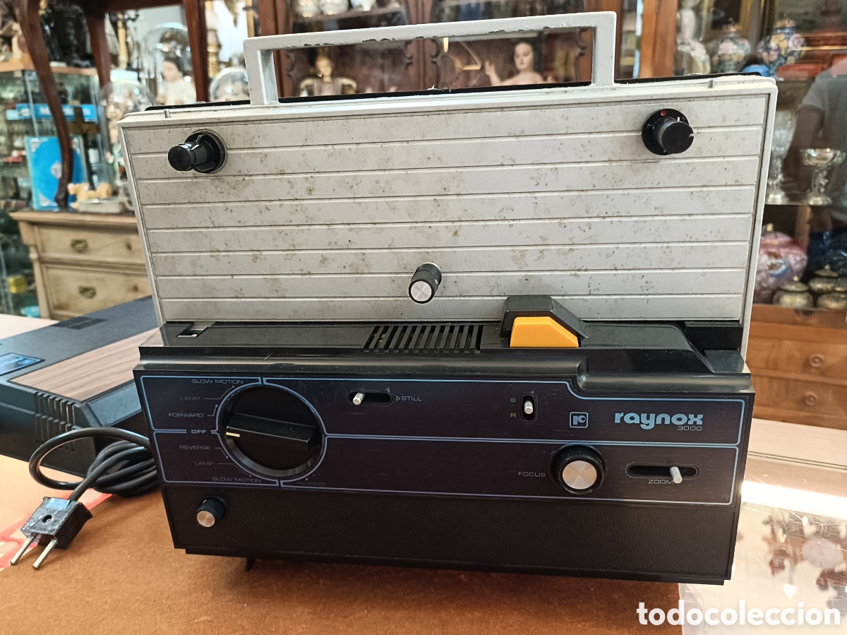 Antig&uuml;edades: ANTIGUO PROYECTOR RAYNOX . A REVISAR. - Foto 16
