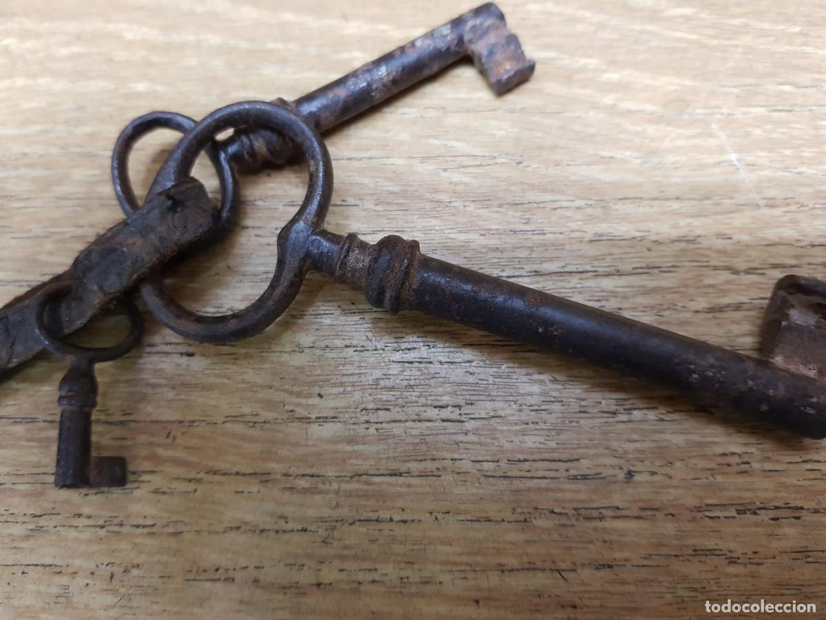 Antig&uuml;edades: LOTE DE 3 LLAVES ANTIGUAS - Foto 2