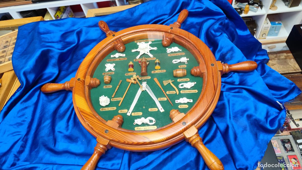 Antig&uuml;edades: CUADRO EN MADERA CON FORMA DE TIMON REALIZADO EN NUDOS MARINEROS - Foto 1