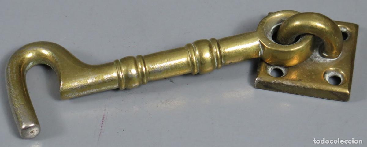 Antig&uuml;edades: PESTILLO. BRONCE. HACIA 1970 - Foto 1