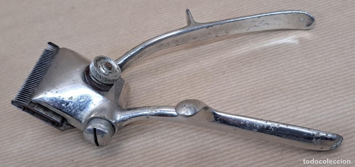 Antig&uuml;edades: Maquina de cortar pelo Marca Climent, Tarrega - Foto 1