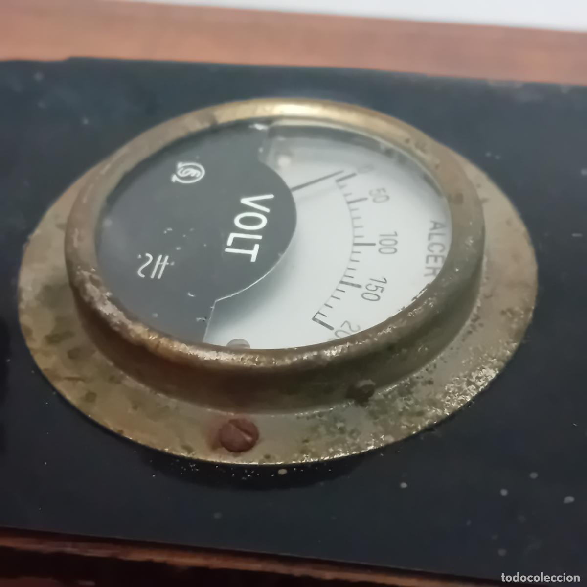 Antig&uuml;edades: FRONTAL DE CAJA ELEVADOR REDUCTOR CON VOLT&Iacute;METRO - Foto 5