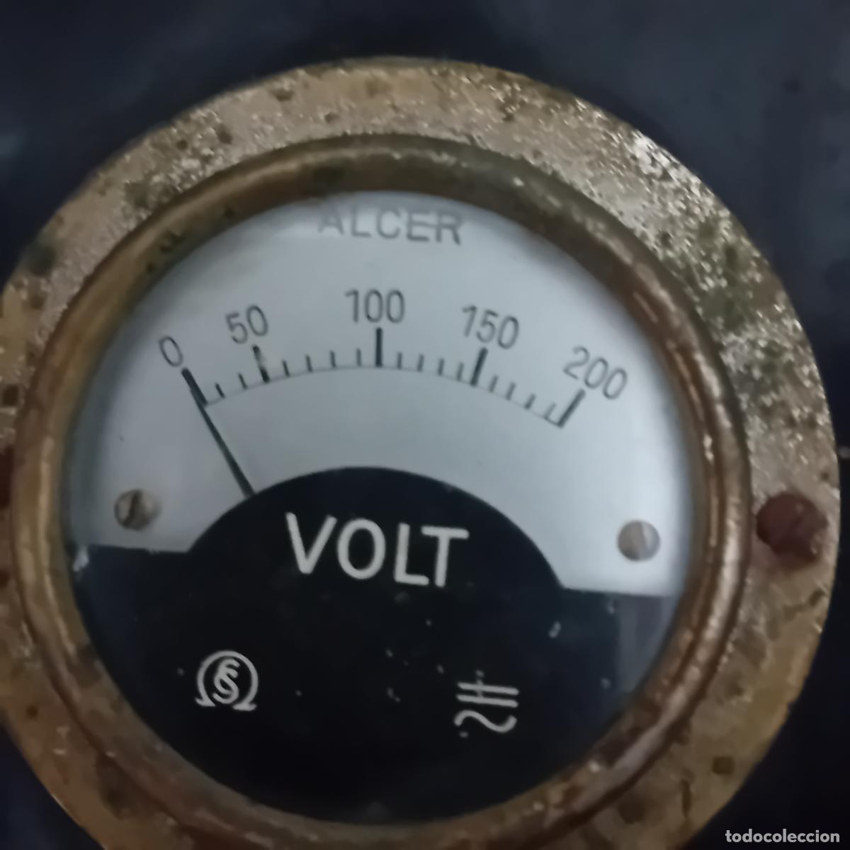 Antig&uuml;edades: FRONTAL DE CAJA ELEVADOR REDUCTOR CON VOLT&Iacute;METRO - Foto 9