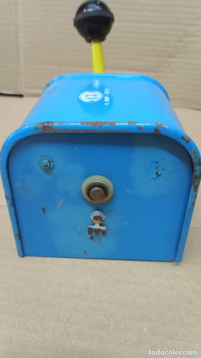Antig&uuml;edades: Interruptor el&eacute;ctrico. - Foto 4