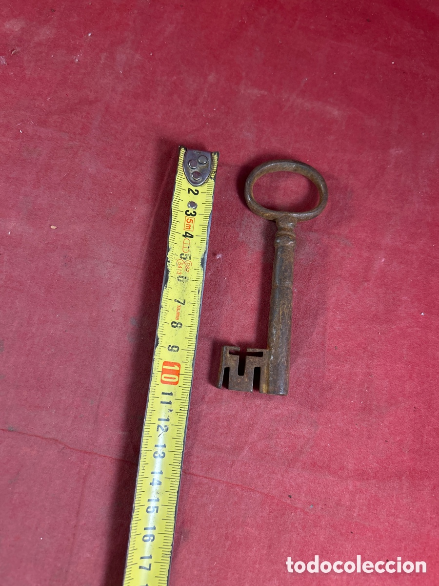 Antig&uuml;edades: LLAVE ANTIGUA DE FORJA CURIOSA - Foto 5