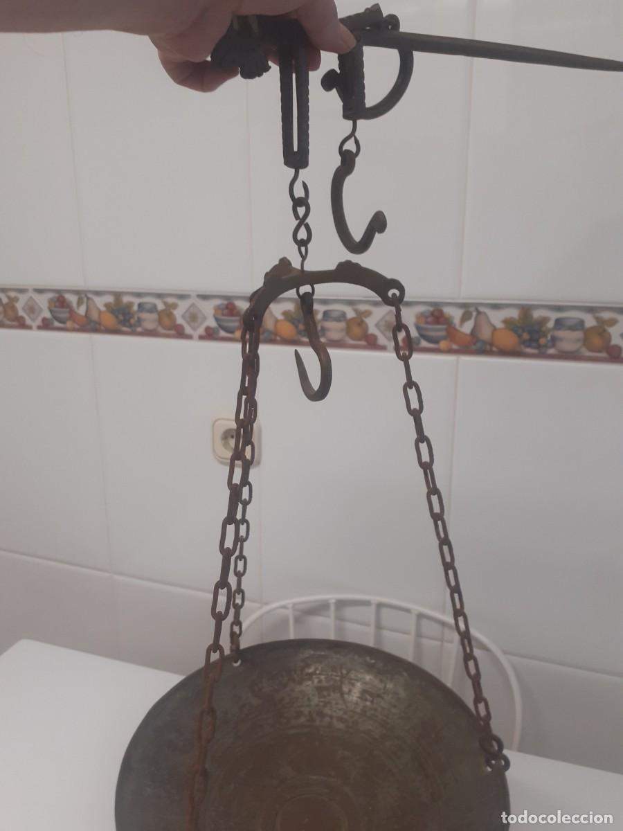 Antig&uuml;edades: Balanza romana con platillo - Foto 4