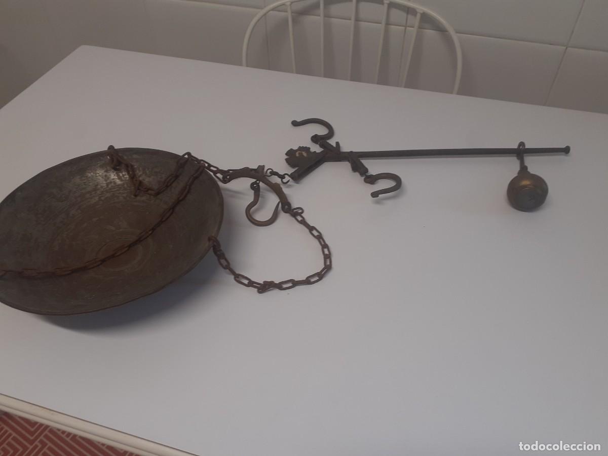 Antig&uuml;edades: Balanza romana con platillo - Foto 3
