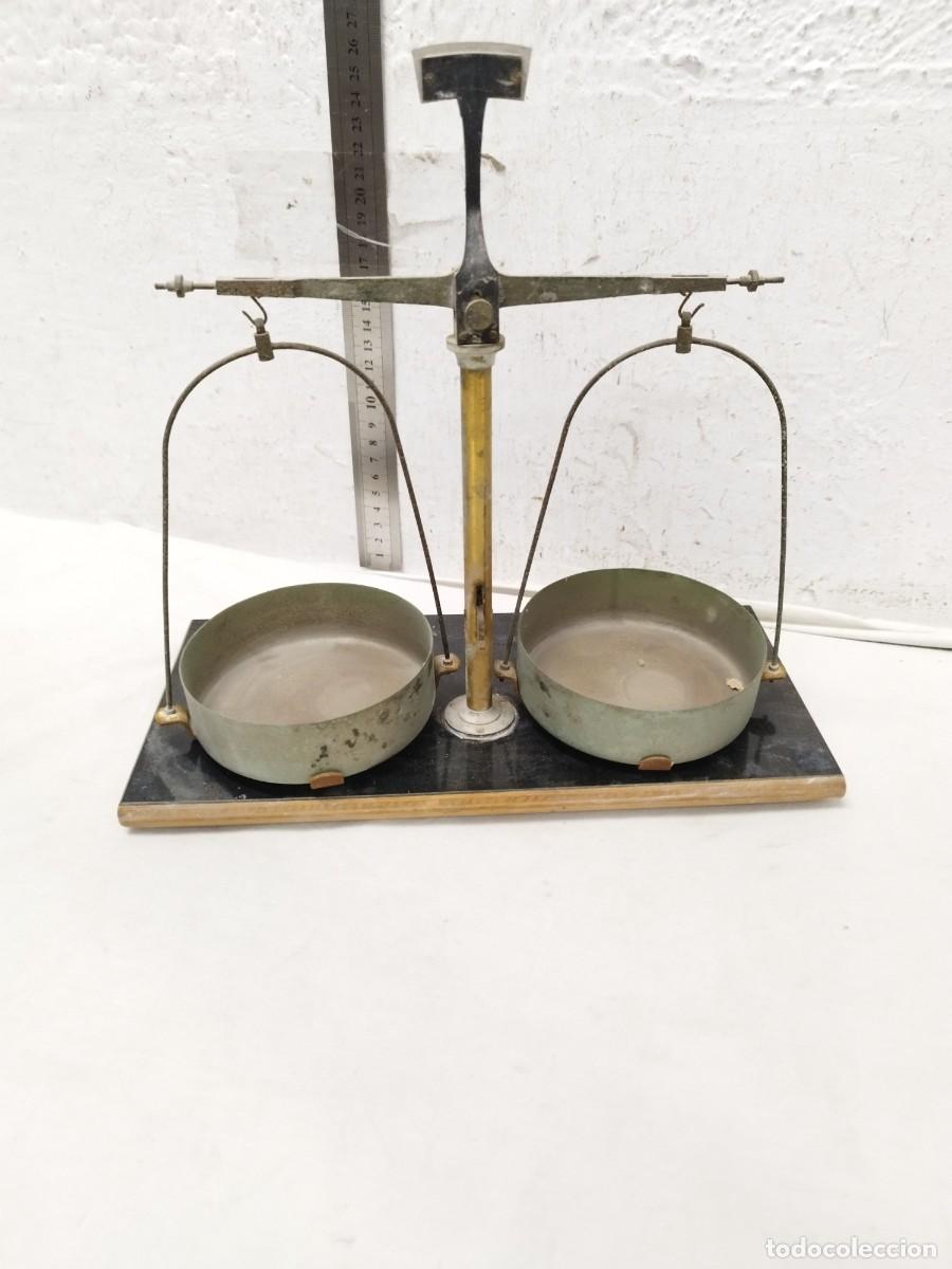 Antig&uuml;edades: Antigua bascula o balanza. Sin comprobar. - Foto 10