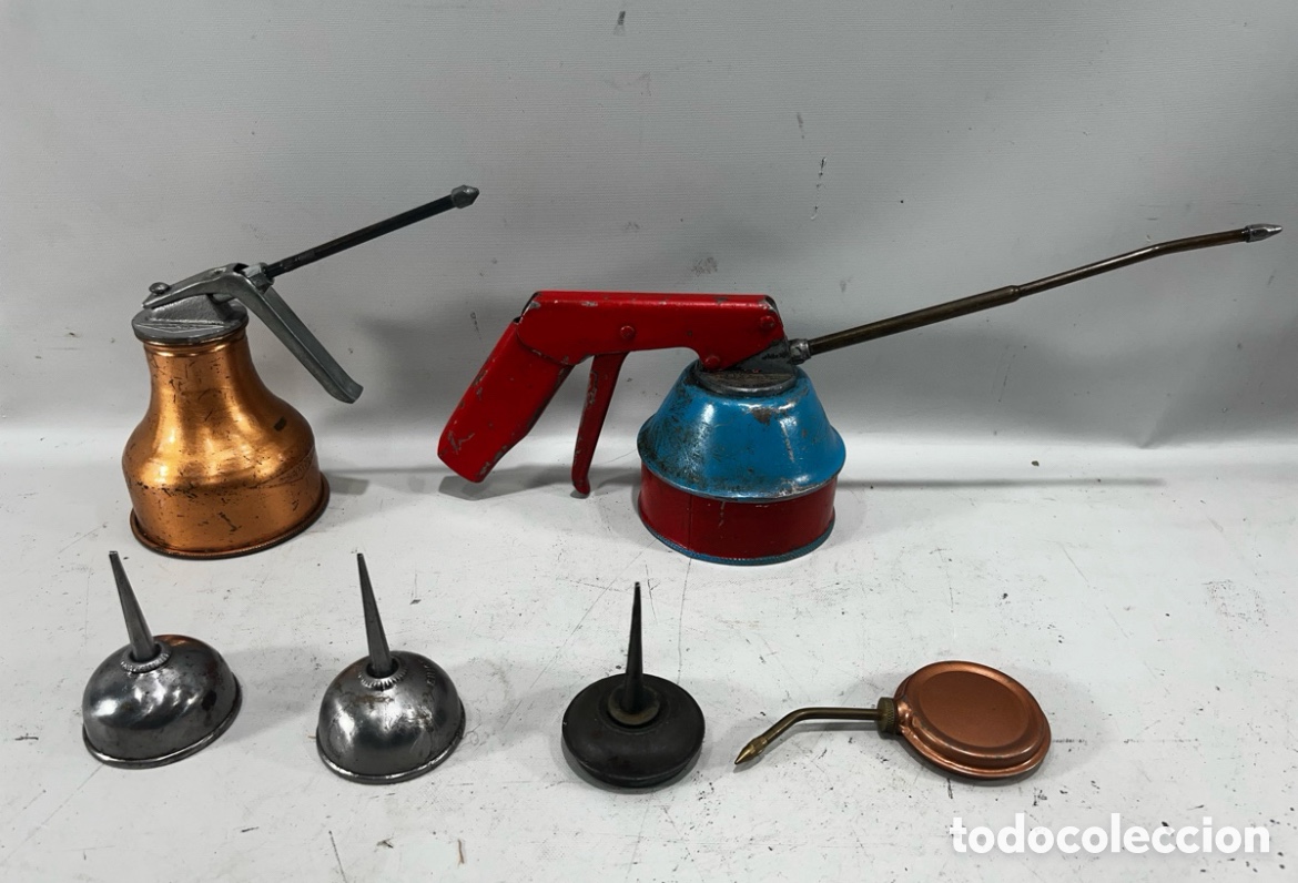 Antig&uuml;edades: ANTIGUAS ACEITERAS PARA ENGRASAR - Foto 1