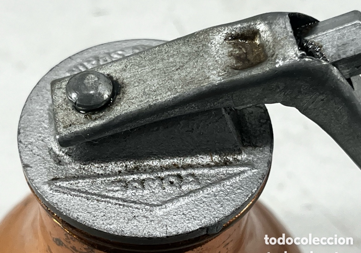 Antig&uuml;edades: ANTIGUAS ACEITERAS PARA ENGRASAR - Foto 6