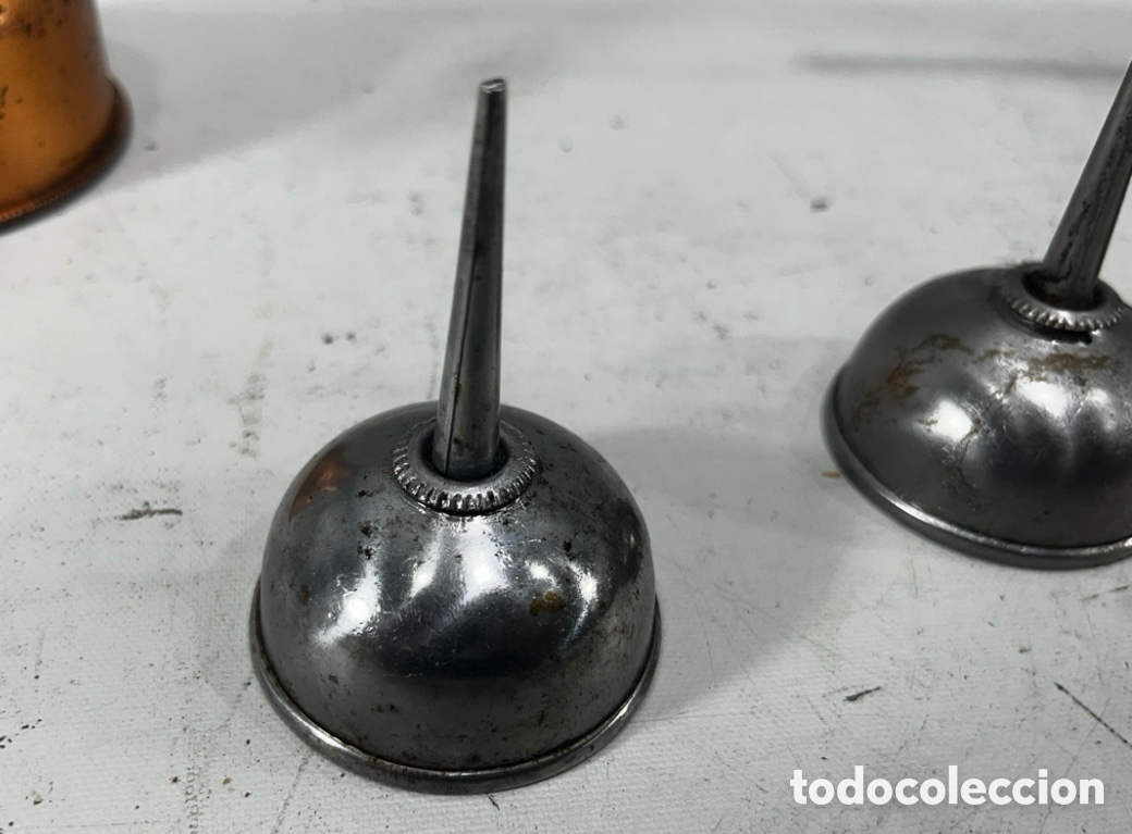Antig&uuml;edades: ANTIGUAS ACEITERAS PARA ENGRASAR - Foto 10