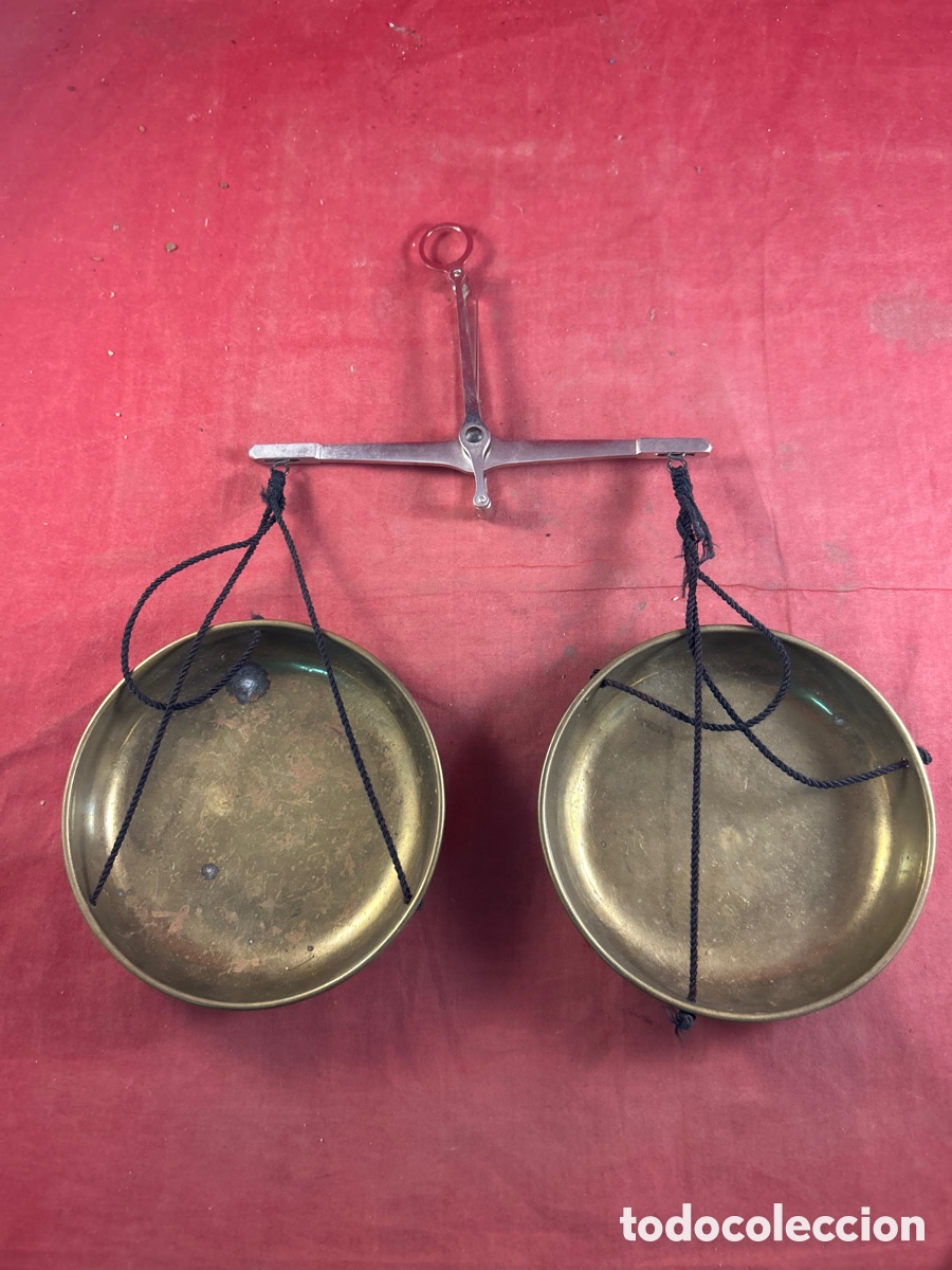 Antig&uuml;edades: BALANZA CON PLATOS DE METAL - Foto 5