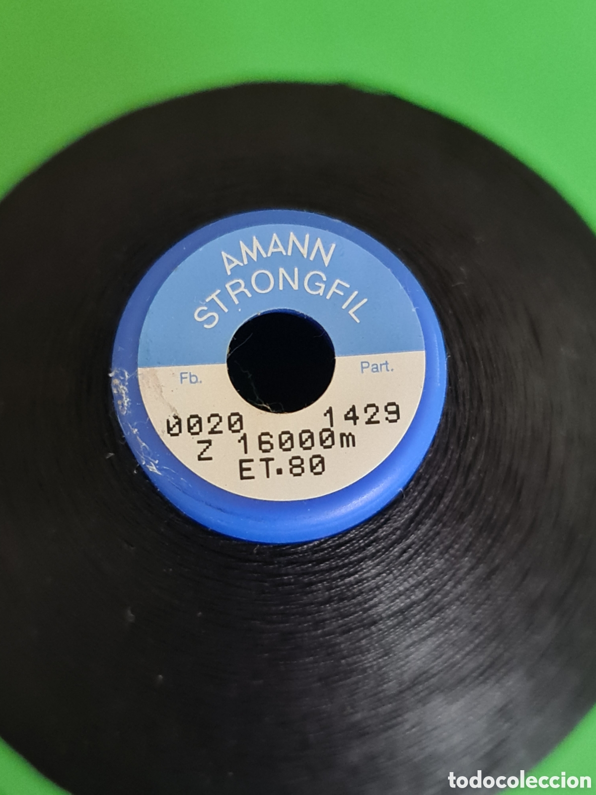 Antig&uuml;edades: Bobina de hilo negro/ Marca Strongfil - Foto 2