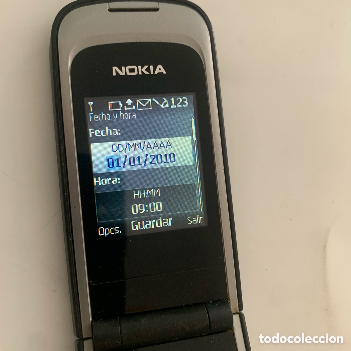 Tel&eacute;fonos: ANTIGUO TELEFONO MOVIL NOKIA 2720 FOLD - Foto 5