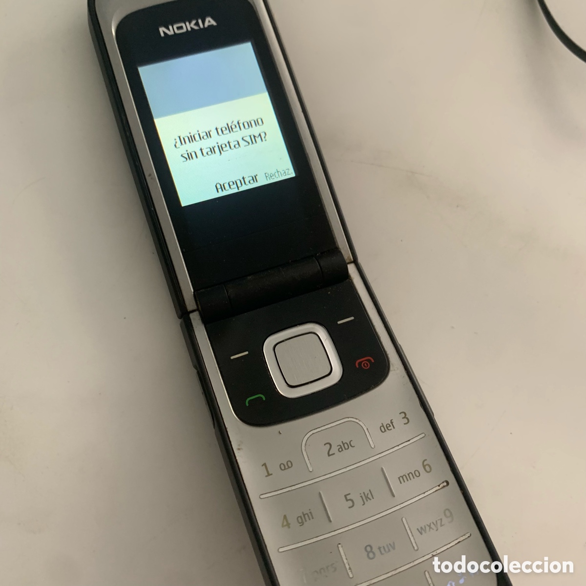 Tel&eacute;fonos: ANTIGUO TELEFONO MOVIL NOKIA 2720 FOLD - Foto 6