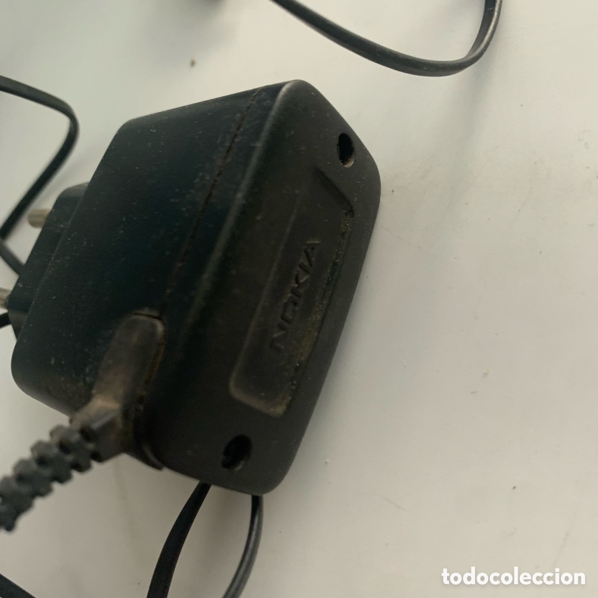 Tel&eacute;fonos: ANTIGUO TELEFONO MOVIL NOKIA 2720 FOLD - Foto 9