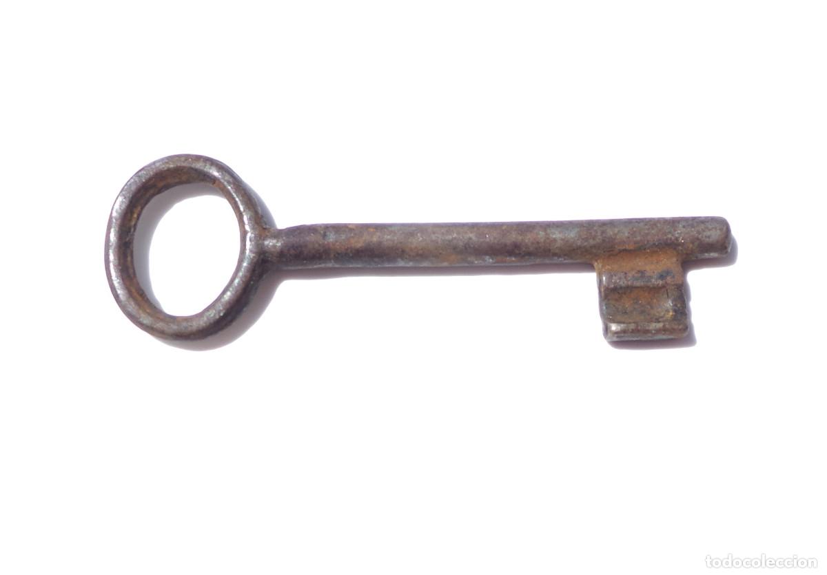 Antig&uuml;edades: LLAVE DE HIERRO.- 8,5 CM DE LARGO. APROX. - Foto 1