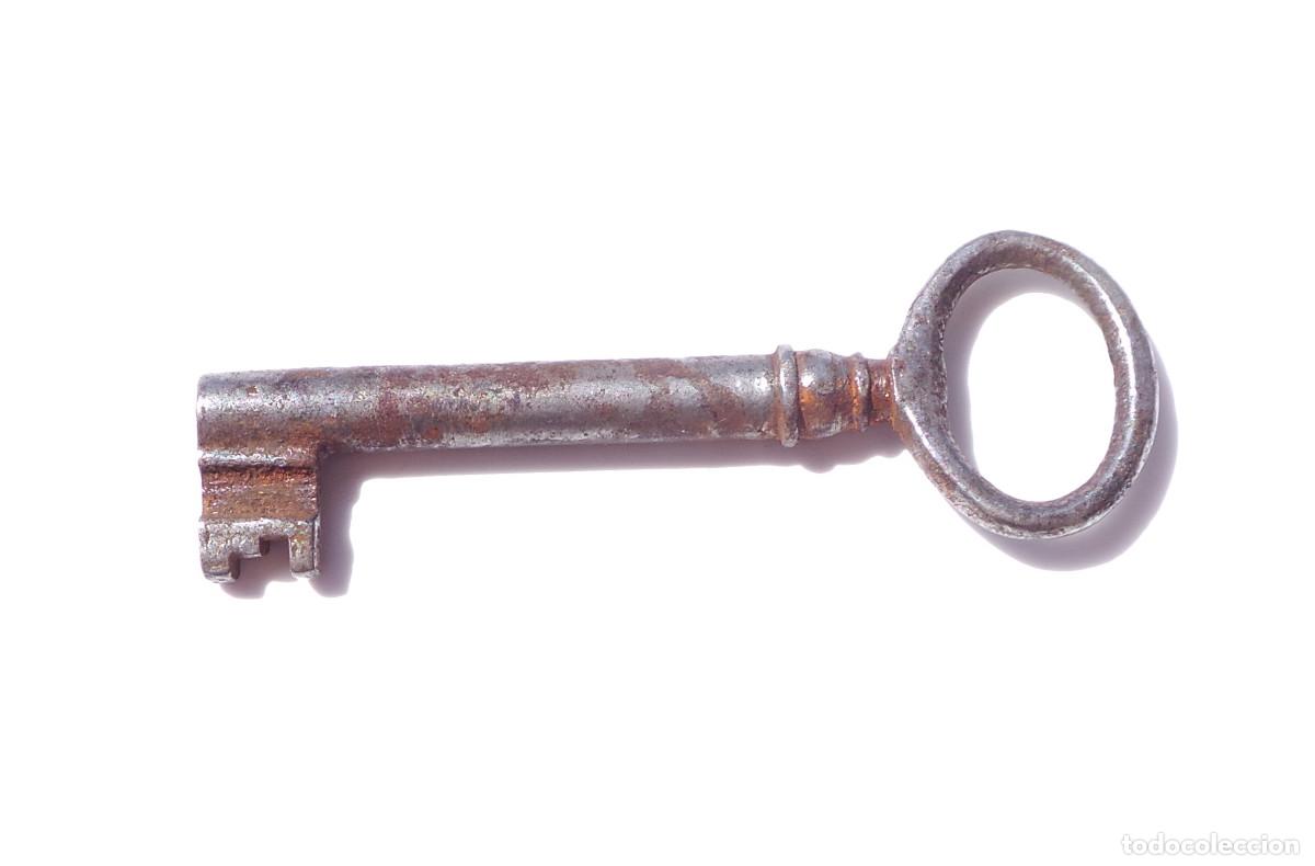 Antig&uuml;edades: LLAVE DE HIERRO.- 6,5 CM DE LARGO. APROX. - Foto 1