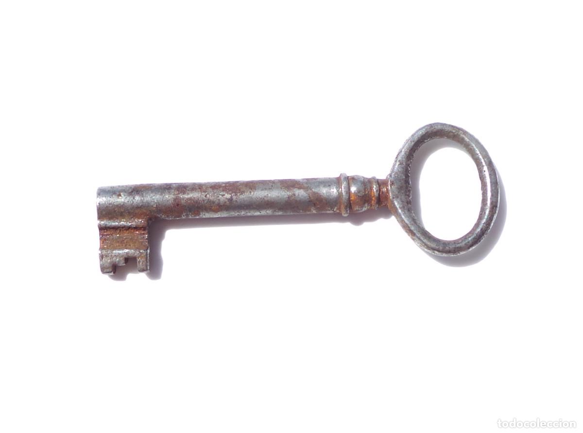Antig&uuml;edades: LLAVE DE HIERRO.- 6,5 CM DE LARGO. APROX. - Foto 2