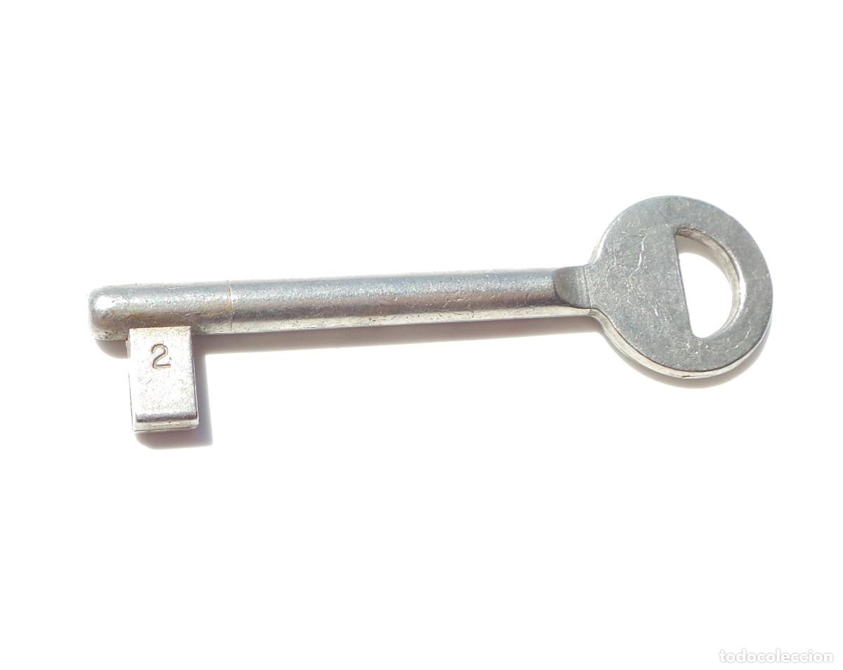 Antig&uuml;edades: LLAVE DE HIERRO.- 7,5 CM DE LARGO. APROX. - Foto 3