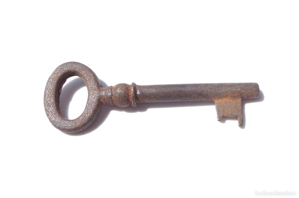 Antig&uuml;edades: LLAVE DE HIERRO.- 6,9 CM DE LARGO. APROX. - Foto 3