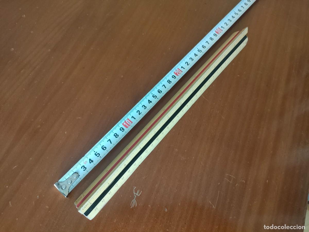 Antig&uuml;edades: ESCALIMETRO DE MADERA, DE PERFIL TRIANGULAR - Foto 1