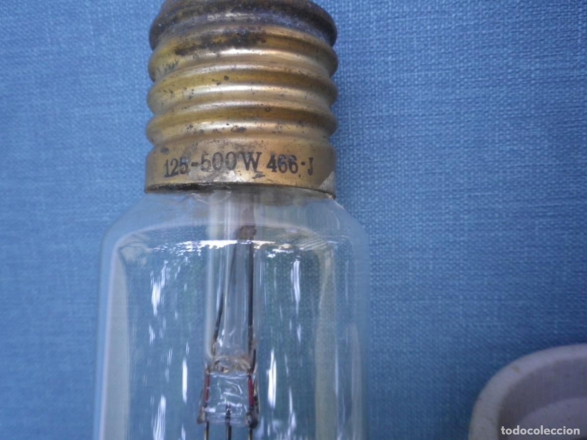 Antig&uuml;edades: Enorme bombilla de 125 V. 500 W. - Foto 4