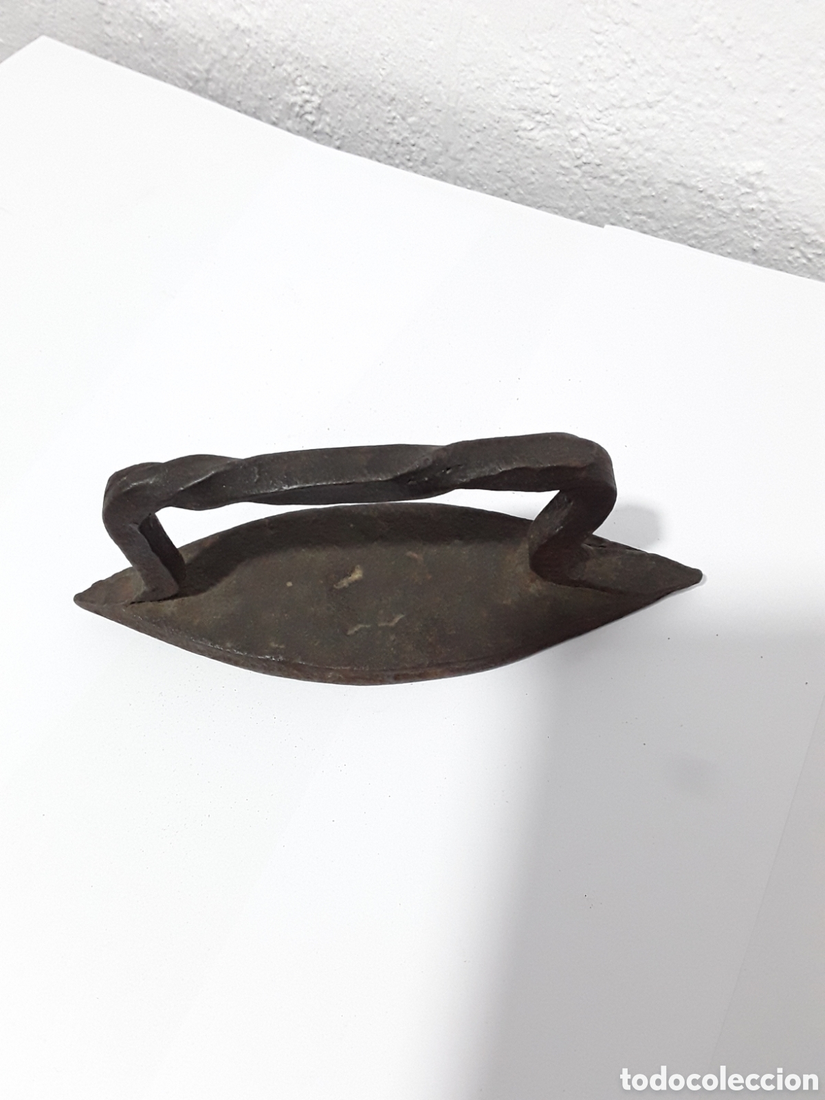 Antig&uuml;edades: Plancha peque&ntilde;a de forja - Foto 2