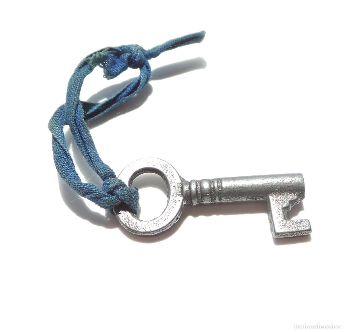 Antig&uuml;edades: LLAVE DE HIERRO.- 3,9 CM DE LARGO. APROX. - Foto 5