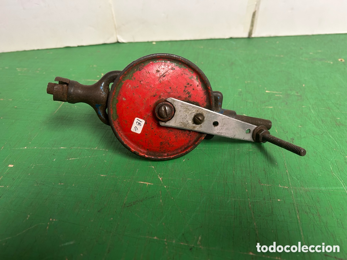 Antig&uuml;edades: TALADRO MANUAL PARA BRICOLAGE IMCOMPLETO - Foto 1
