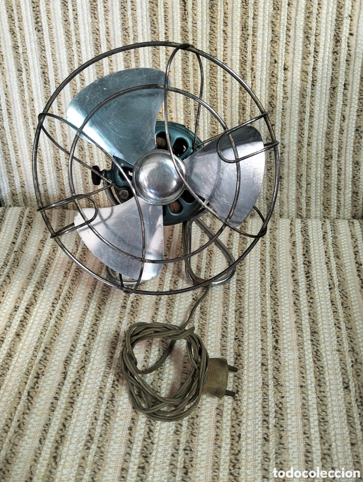 Antig&uuml;edades: Antiguo ventilador 150V - Foto 3