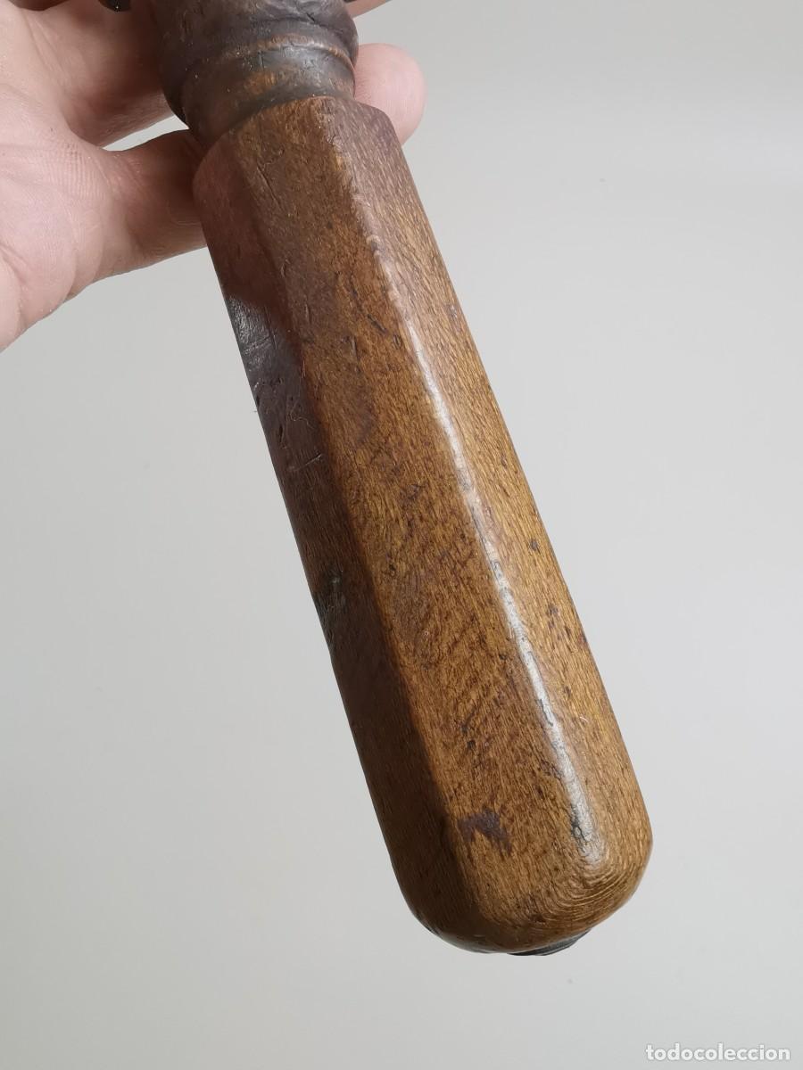 Antig&uuml;edades: LLAVE INGLESA MULTIUSOS MARTILLO - MANGO EN MADERA - Foto 7