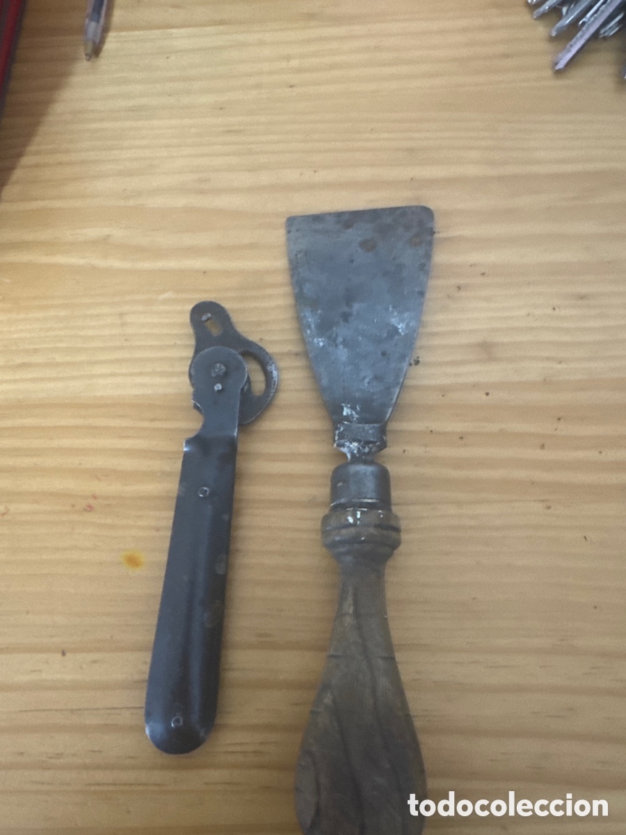 Antig&uuml;edades: Esp&aacute;tula antigua y llave antigua - Foto 2