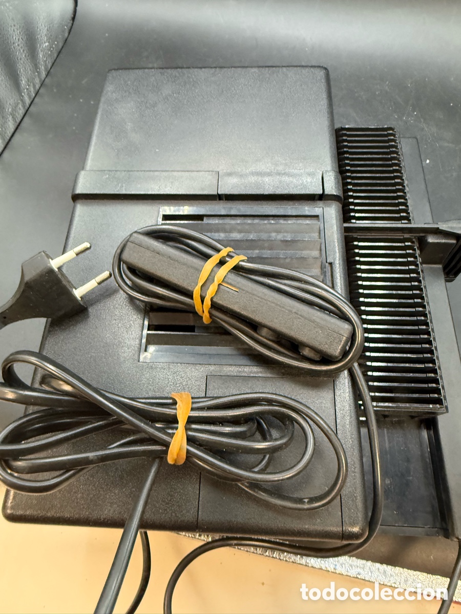 Antig&uuml;edades: Proyector de diapositivas Kindermann con mando y funcionando - Foto 9