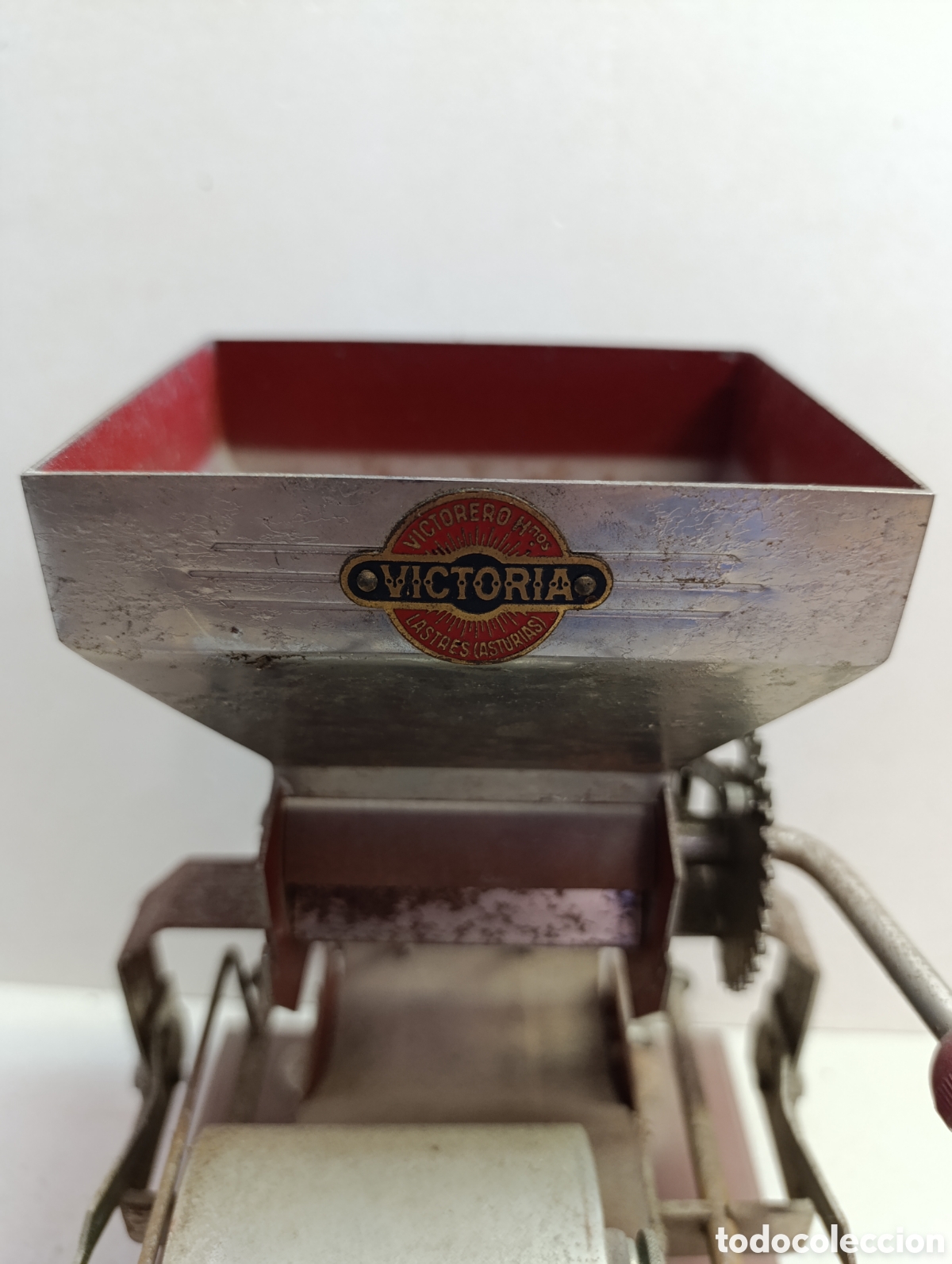Antig&uuml;edades: MAQUINA DE TABACO VICTORIA. - Foto 9